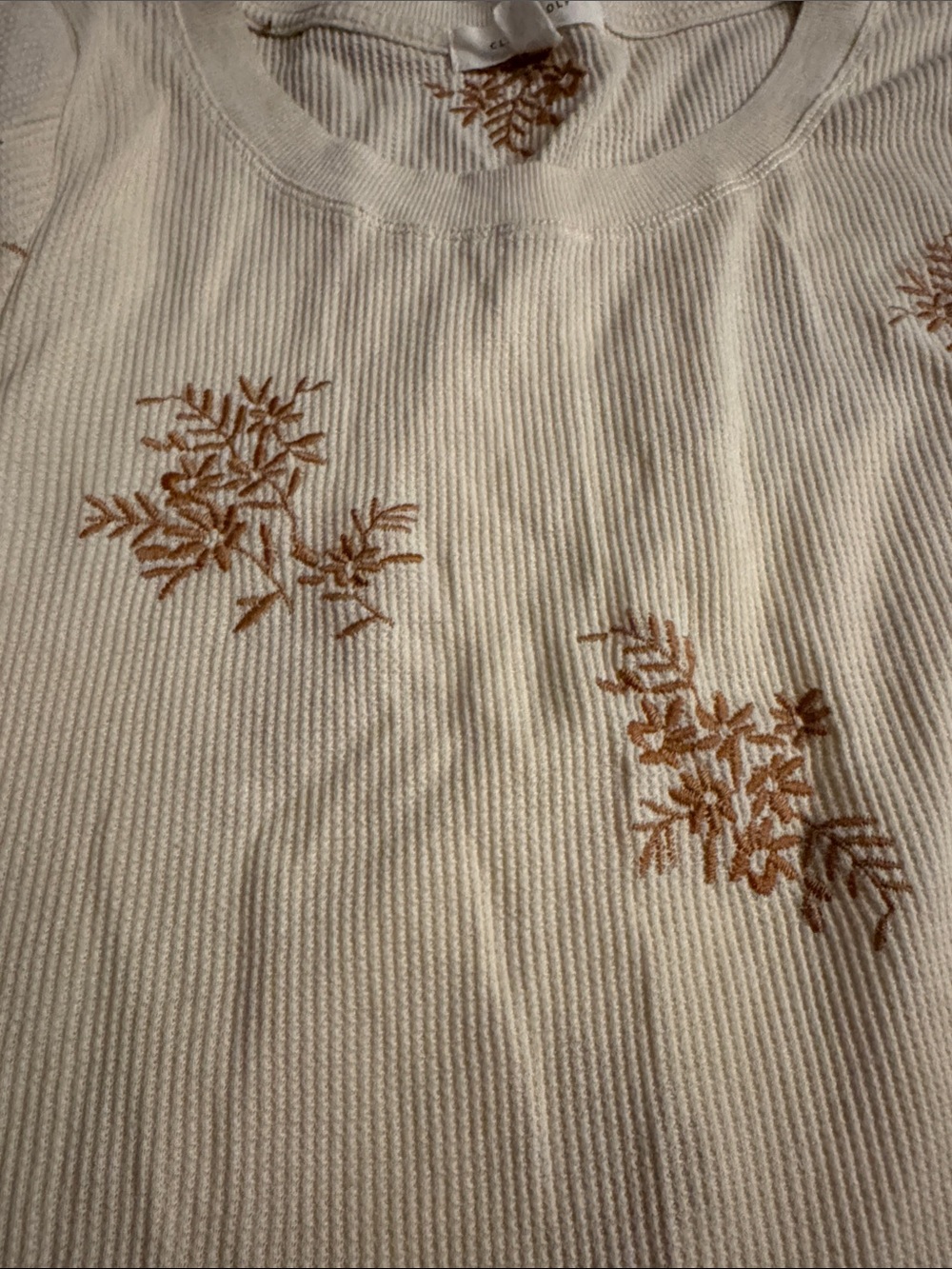 BOOT BARN Cream Long Sleeve Floral Print Ribbed Top - Picture 2 of 4